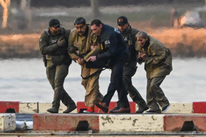 New York'ta tarihi duruşma: Maduro hakim karşısına çıktı