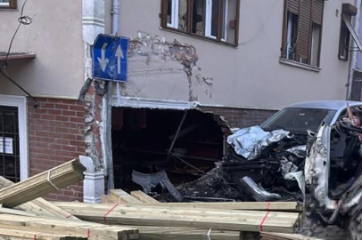 Feci kazada can pazarı! 2 kişi yaşamını yitirdi