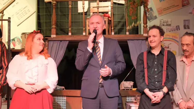 Bursa İnegöl’de ilk tiyatro festivali sanatseverlerle buluştu - Bursa Hayat Gazetesi-3