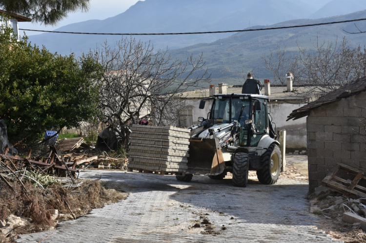 Bursa Gemlik’te temizlik ve düzenleme seferberliği-Bursa Hayat-2