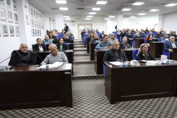 Muhtarlar toplandı mahallelerin talepleri masaya yatırıldı - Bursa Hayat Gazetesi-3