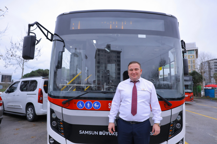 Otobüs şoförünün hızlı kararı hayat kurtardı! Yolcuyu hastaneye yetiştirdi-Bursa Hayat-2