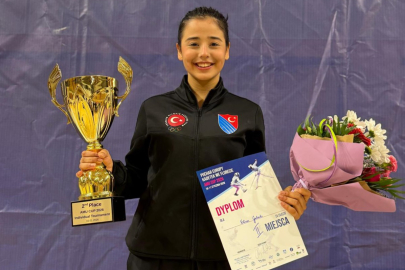 Osmangazi Belediyespor’un yıldızı Elvin Günışık’tan büyük başarı