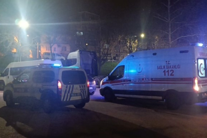 Bursa'da 2 kardeş tarafından sırtlarından bıçaklandılar