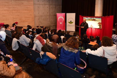 Minikler Karagöz ve Hacivat ile kahkaha dolu anlar yaşadı