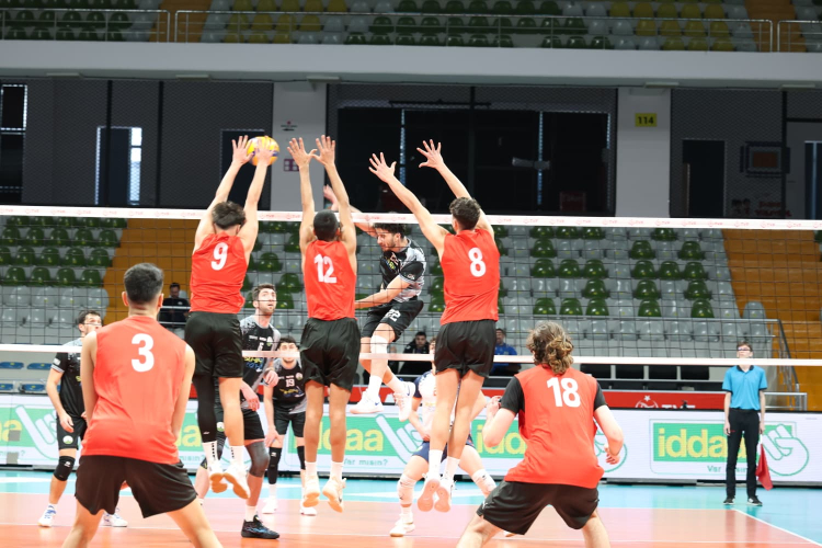 Osmangazi Belediyespor voleybolda yükselişte - Bursa Hayat Gazetesi-3