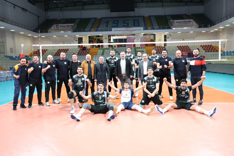 Osmangazi Belediyespor voleybolda yükselişte - Bursa Hayat Gazetesi-2