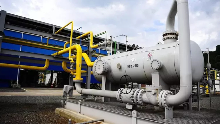 Türkiye enerjide vites yükseltiyor! Bayraktar’dan 6 yeni keşif sinyali-Bursa Hayat-5