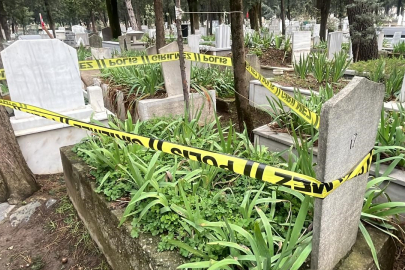 Bursa’da ürpertici olay: İzinsiz gömülen bebek mezardan çıkarıldı!