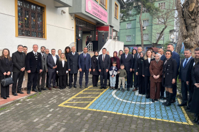 Bursa protokolü karne gününde öğrencileri yalnız bırakmadı!