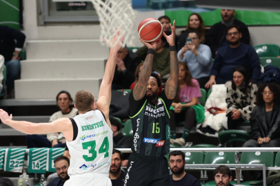 Bursaspor taraftarını üzen maç: 107-103’lük uzatma kaybı!