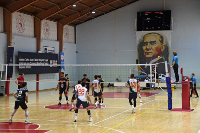 Osmangazi Belediyespor evinde zaferle ayrıldı