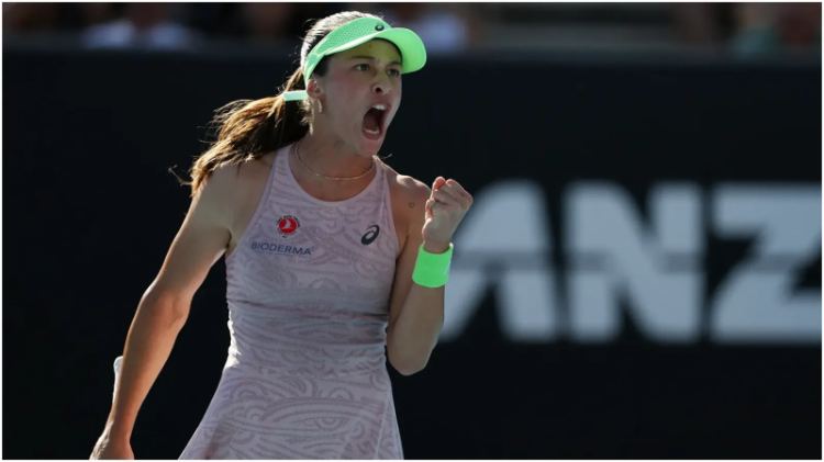 Zeynep Sönmez tarihe yazdı: Avustralya Açık’ta rakibini devirdi!-Bursa Hayat-2