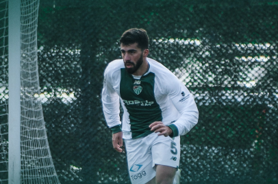 Bursaspor, Trabzon deplasmanında yara aldı