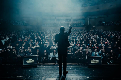 Gökhan Türkmen, Bursa’da hayranlarıyla buluştu