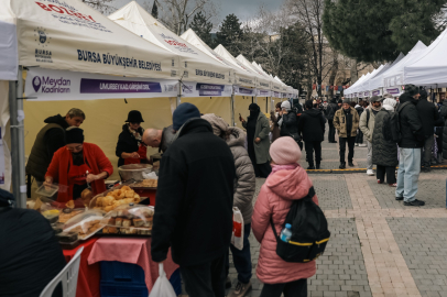 ‘Meydan Kadınların’ Bursa’yı renklendirdi