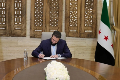 Şara duyurdu: YPG/SDG ile tam entegrasyon imzalandı!