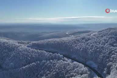Kar ve kırağı Istranca Dağları’nı beyaza bürüdü