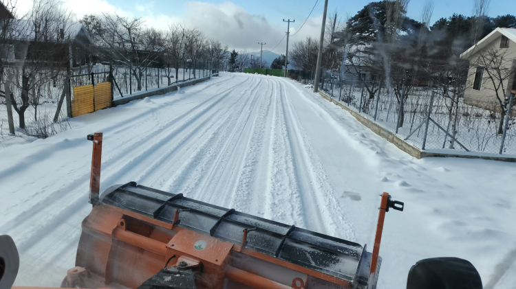 Bursa Osmangazi’de karla mücadele seferberliği!-Bursa Hayat-2