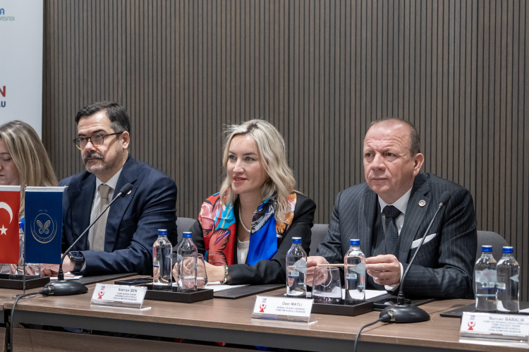 TOBB  Kadın Girişimciler Kurulu Bursa’da buluştu - Bursa Hayat Gazetesi-4