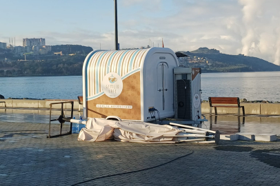 Gemlik Kafe karavanına personel alımları tartışma yarattı