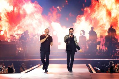 Tarkan konserinde unutulmaz anlar! Sahneye çıktı ve…