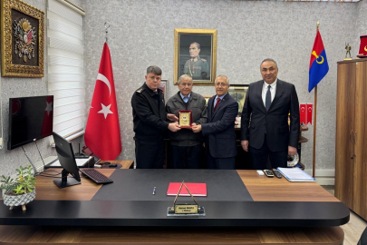 Jandarma Asayiş Vakfı’na 70 milyonluk bağış! İnegöllü çiftçi örnek oldu