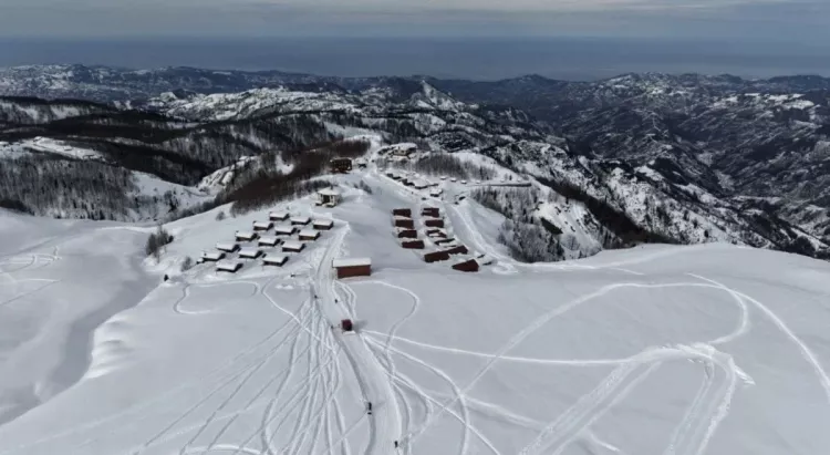 Rize’de kar ve deniz manzarası buluştu: Sefo klip çekti!-Bursa Hayat-3