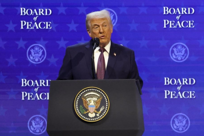 ABD’den İran’a gözdağı: Büyük Amerikan filosu yolda