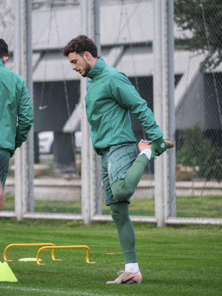 Yeşil-beyazlılarda heyecan dorukta: Yeni Mersin İdman Yurdu hazırlıkları tamam!-Bursa Hayat-3