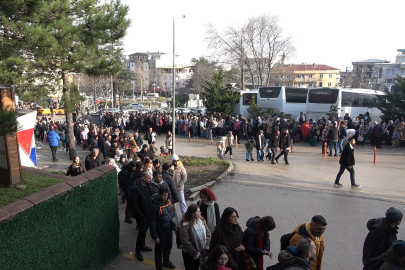 Bursa’da güneşli havayı fırsat bilenler akın etti: 1 kilometrelik kuyruk