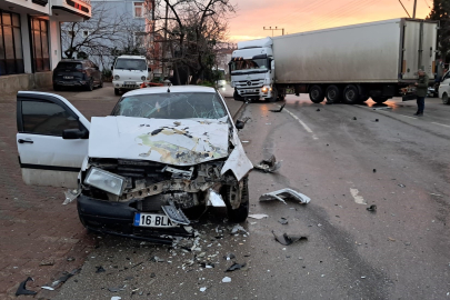 Bursa’da kafa kafaya çarpışma!