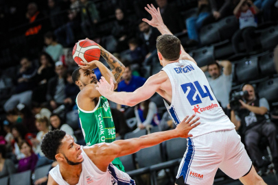 Bursaspor Basketbol, Anadolu Efes deplasmanında mağlup oldu