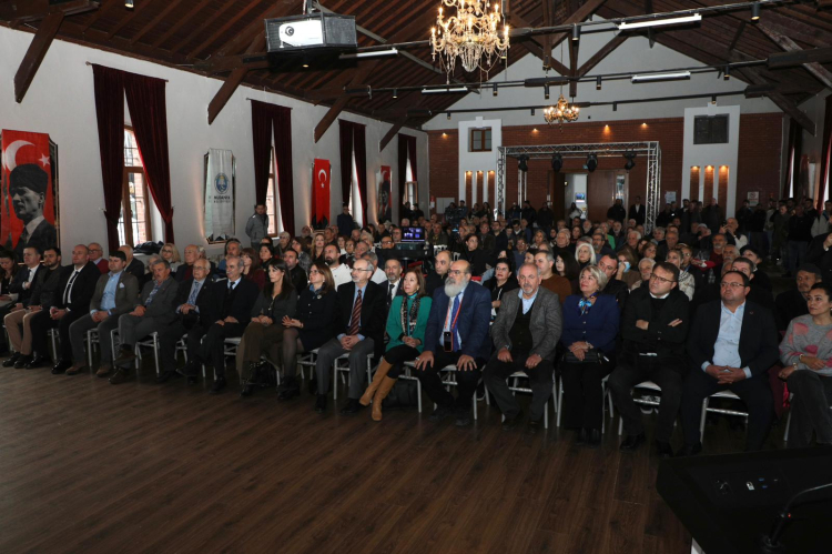 Gazeteci Uğur Mumcu’yu “Susturamazlar” temasıyla Mudanya’da anıldı - Bursa Hayat Gazetesi-3
