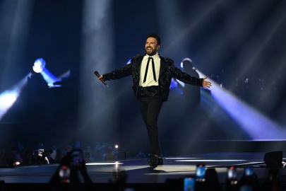 Sahnede Tarkan rüzgarı: 4 milyon dolar kazanacağı iddia ediliyor!