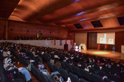 3 binden fazla genç Bursa Büyükşehir’in kampında bilgi tazeledi