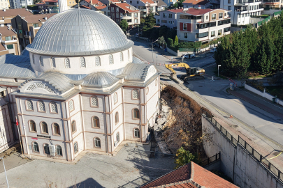 Bursa'daki o sorun hala çözülmedi: Cami ve yol 2 aydır kapalı