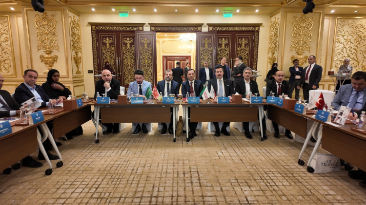 Bursa, Cidde’de “Tüm Zamanların En Güzel Şehri Bursa” mottosuyla tanıtıldı-Bursa Hayat-3