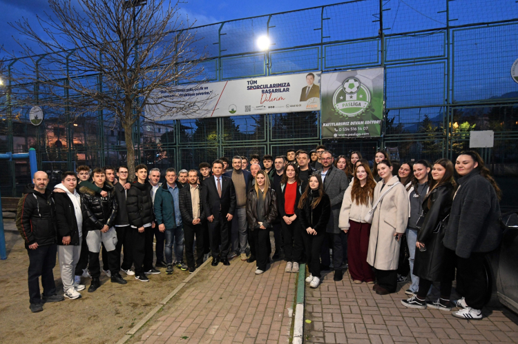 Halk danslarıyla kültürü yaşatıyorlar: Başkan Aydın'dan dernek ziyareti - Bursa Hayat Gazetesi-4