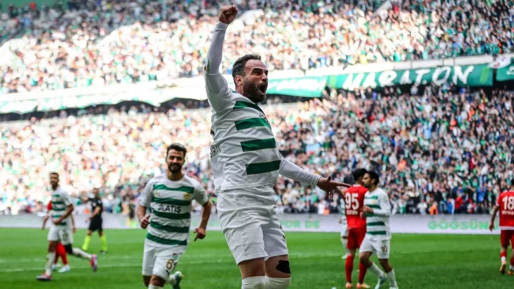 Bursaspor, Arnavutköy engelini 1-0’lık galibiyetle aştı!-Bursa Hayat-5