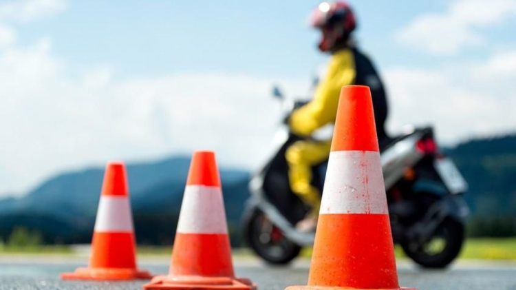 Kurye sürücüler için kritik güncelleme: Yaş sınırı kaç oldu?-Bursa Hayat-2