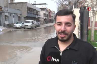 Adana’da suya olta atan esnaf, altyapı sorununa vurgu yaptı