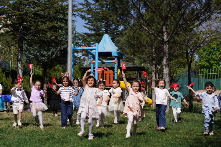 2025-2026 eğitim yılı ikinci dönemi, bayrak ve birlik etkinlikleriyle başlayacak!-Bursa Hayat-3