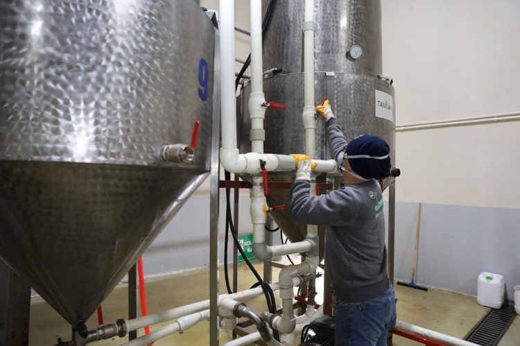 Bursa Büyükşehir’den çevre dostu hamle: AdBlue üretimi başladı!-Bursa Hayat-3