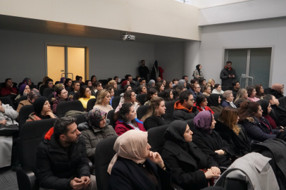 Bursa Kent Akademisi’nde eğitmenler mesleki becerilerini artırdı