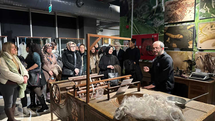 Bursa Kent Akademisi’nde eğitmenler mesleki becerilerini artırdı - Bursa Hayat Gazetesi-3