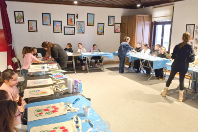 İnegöl'de sömestir mesaisi: Minik eller sanatla buluştu!