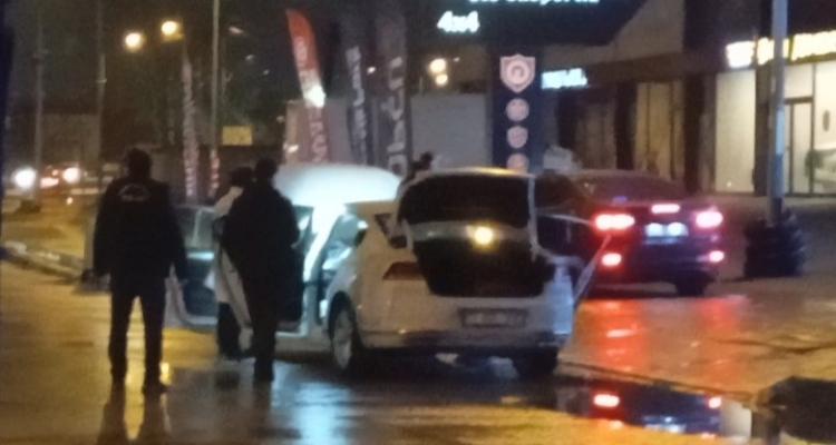 Bursa'da film sahnelerini aratmayan operasyon: 3 gözaltı!-Bursa Hayat Gazetesi-2