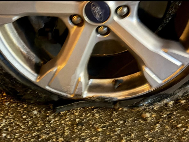 Bursa sürücülerinin kabusu: Mudanya yolunda çukurlar alarm veriyor!-Bursa Hayat-2