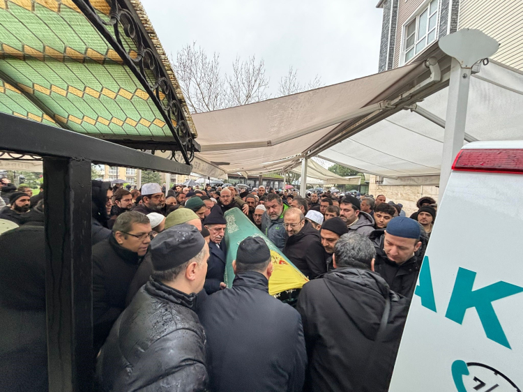 Bursa’da acı veda: Baba Arvas gözyaşlarına hakim olamadı!-Bursa Hayat-3